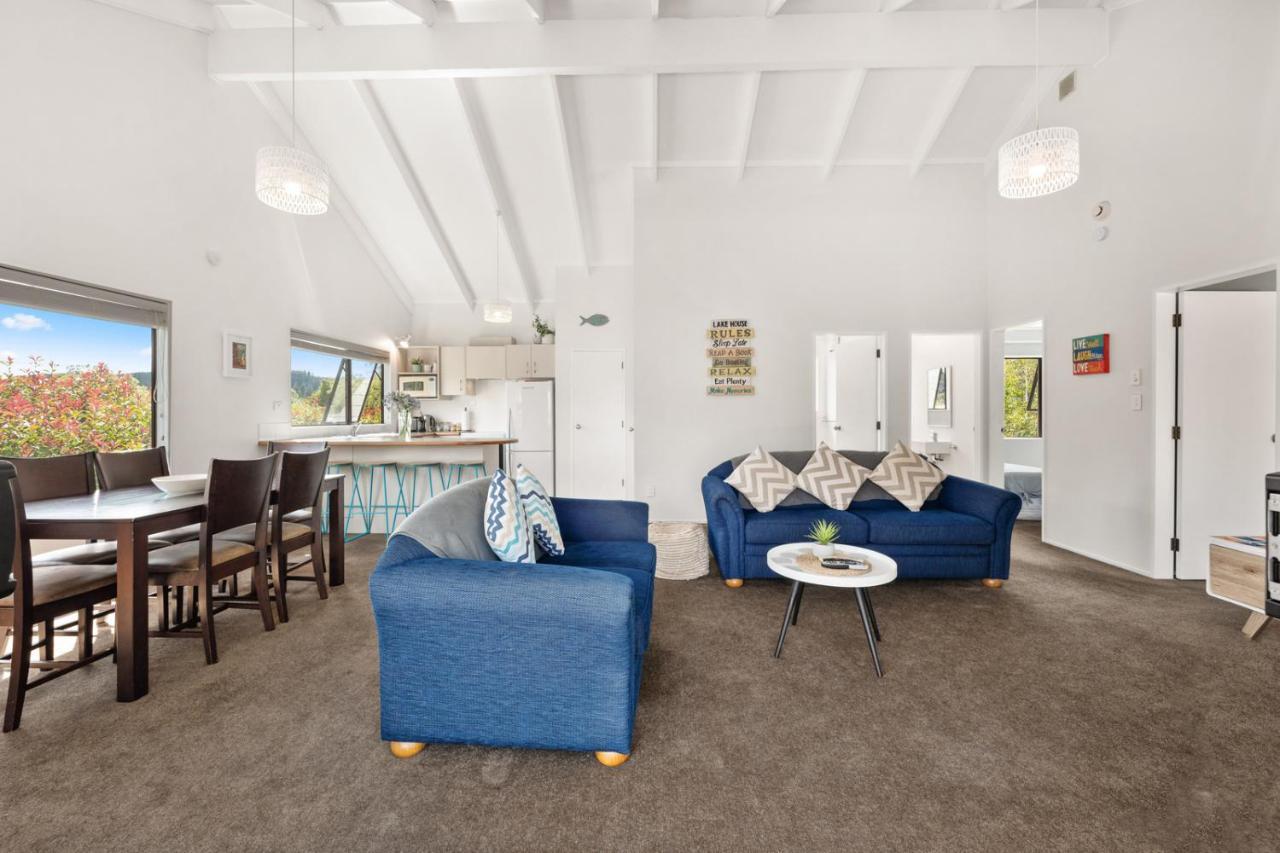 Waitahanui Lake House - Lake Taupo Holiday Home Exteriér fotografie